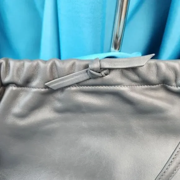 🔹️Anne Klein Gray Leather Clutch Purse - Picture 7 of 12
